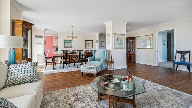 Chandelier, Dining room, Interior, Living room, Wood Texture Flooring