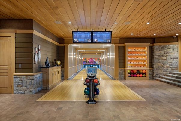 Fitness Equipment, Interior, Recessed Lighting, Stone Walls, Wooden Ceilings, Wood Texture Flooring
