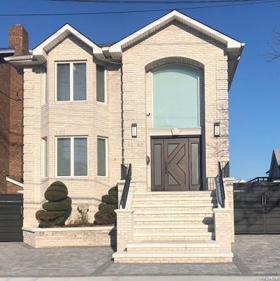 Exterior, Facade, Brick Facade, Brick Traditional