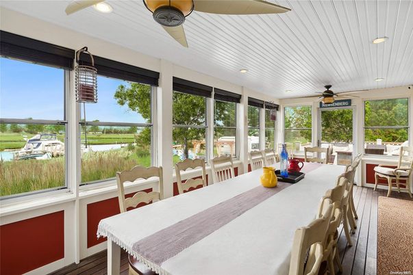 Dining room, Interior, Recessed Lighting, Sun Room