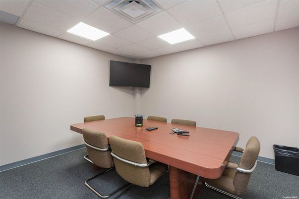 Dining room, Interior, Recessed Lighting