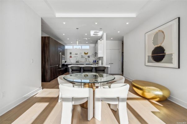 Dining room, Interior, Kitchen, Pendant Lights, Recessed Lighting, Wood Texture Flooring
