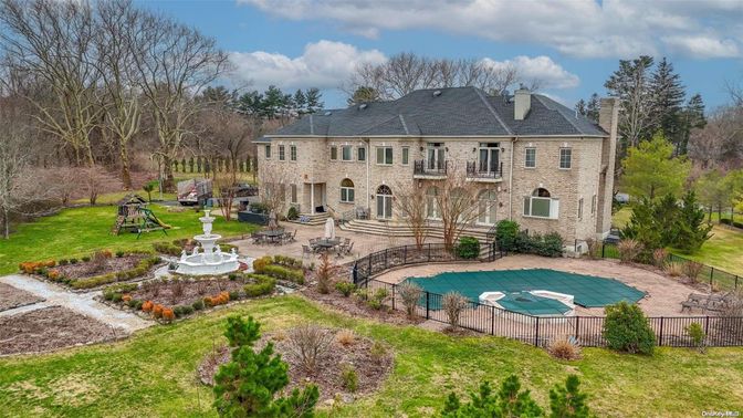 Backyard, Exterior, Facade, Brick Facade, Pool, French Provincial