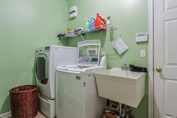 Interior, Washer