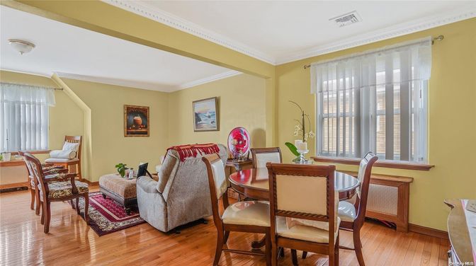 Dining room, Interior, Wood Texture Flooring
