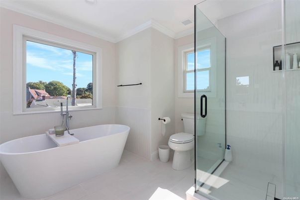 Bathroom, Free Standing Baths, Glass Shower, Interior