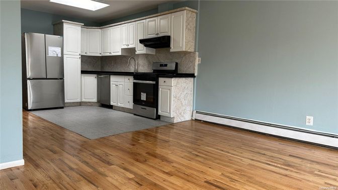 Interior, Kitchen, Wood Texture Flooring