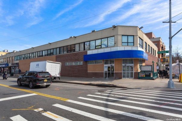 Exterior, Facade, Brick Facade, Modern