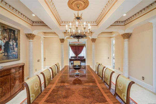 Chandelier, Dining room, Interior, Recessed Lighting, Wood Texture Flooring