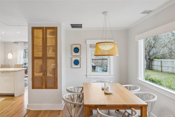 Dining room, Interior, Pendant Lights, Recessed Lighting, Wood Texture Flooring