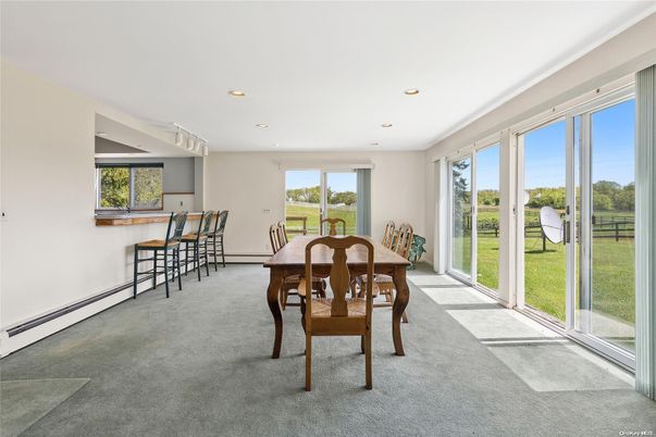 Dining room, Interior, Recessed Lighting