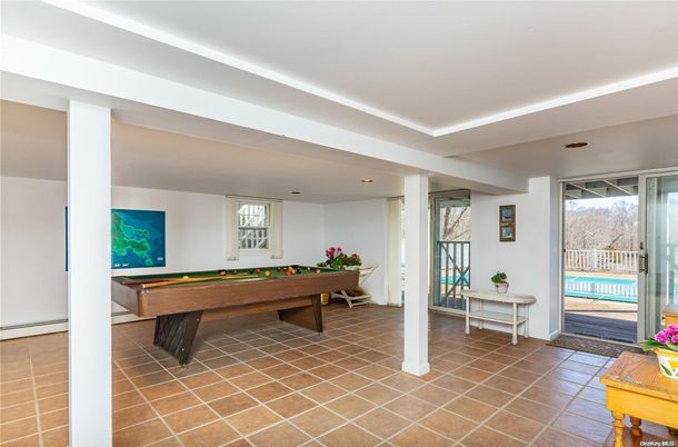 Billiard Table, Game Room, Interior, Recessed Lighting
