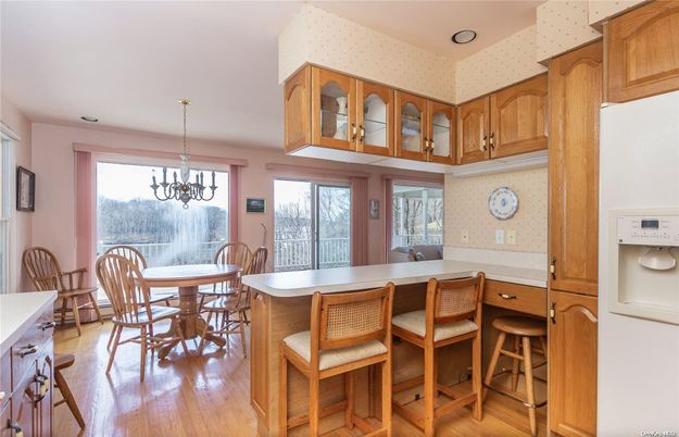 Chandelier, Dining room, Interior, Recessed Lighting, Wood Texture Flooring