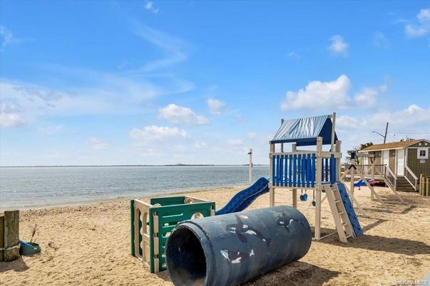 Exterior, Lake, Playground