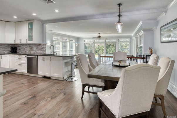 Dining room, Interior, Kitchen, Pendant Lights, Recessed Lighting, Wood Texture Flooring