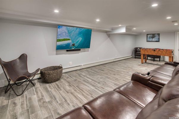 Game Room, Interior, Living room, Recessed Lighting, Wood Texture Flooring