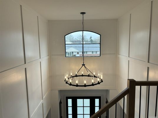 Chandelier, Interior