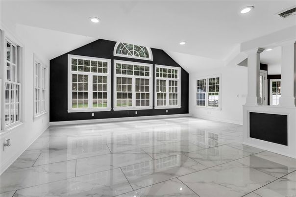 Empty room, Interior, Marble, Recessed Lighting