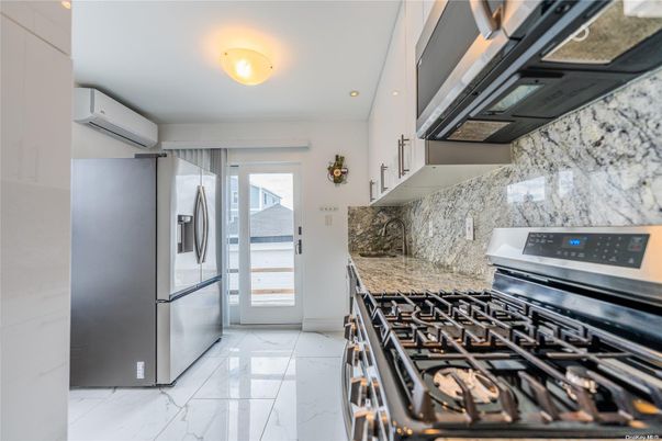 Interior, Kitchen, Marble, Recessed Lighting, Stainless Steel Appliances