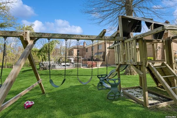 Backyard, Exterior, Playground