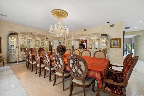 Chandelier, Dining room, Interior, Recessed Lighting, Wood Texture Flooring