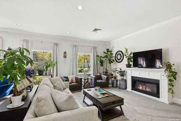 Fireplace, Interior, Living room, Recessed Lighting