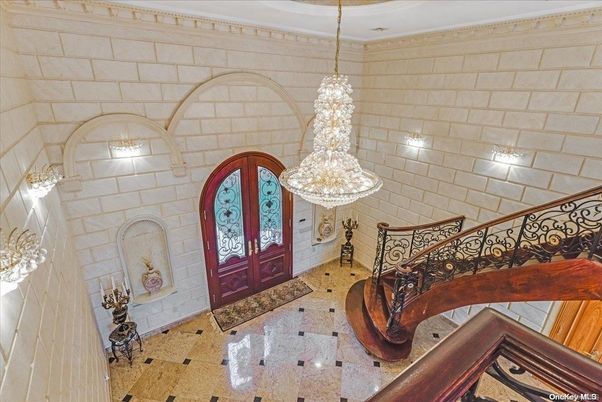 Interior, Pendant Lights, Stone Walls