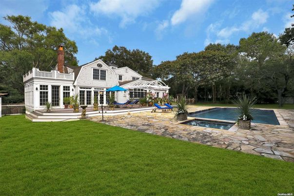 Backyard, Exterior, Pool