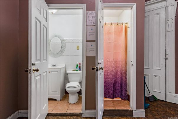 Bathroom, Interior