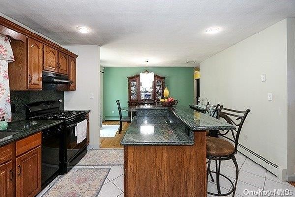 Chandelier, Dining room, Interior, Kitchen, Pendant Lights, Recessed Lighting, Wood Texture Flooring