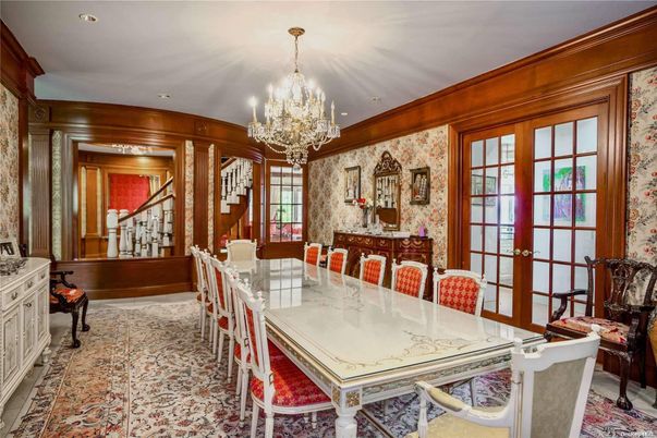 Chandelier, Dining room, Interior, Recessed Lighting