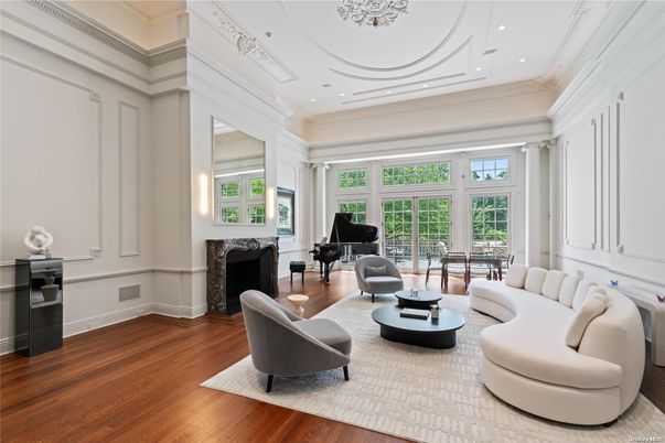 Fireplace, Interior, Living room, Piano, Recessed Lighting, Wood Texture Flooring