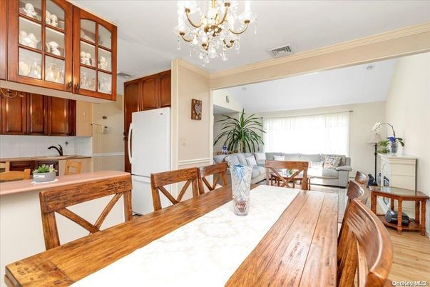 Chandelier, Dining room, Interior, Kitchen, Living room, Wood Texture Flooring