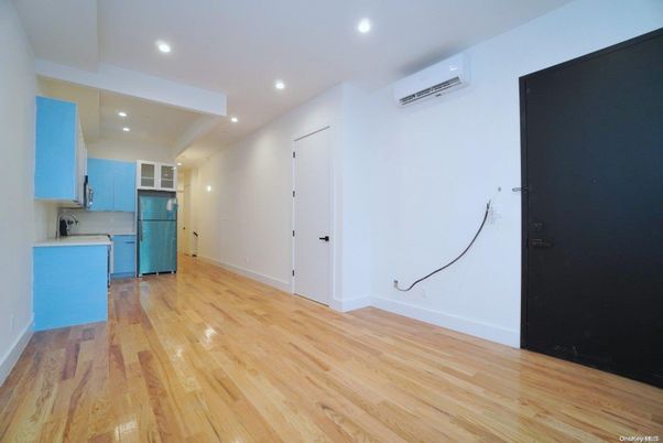 Empty room, Interior, Kitchen, Recessed Lighting, Wood Texture Flooring