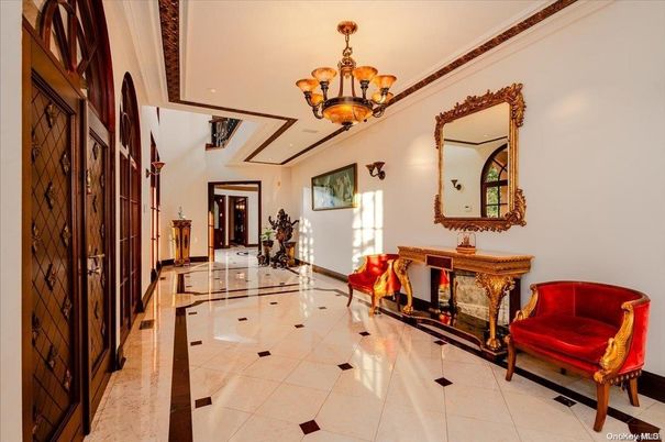 Chandelier, Fireplace, Interior, Recessed Lighting