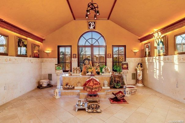 Fireplace, Interior