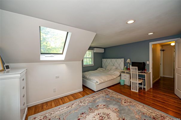Bedroom, Home Office, Interior, Recessed Lighting, Wood Texture Flooring