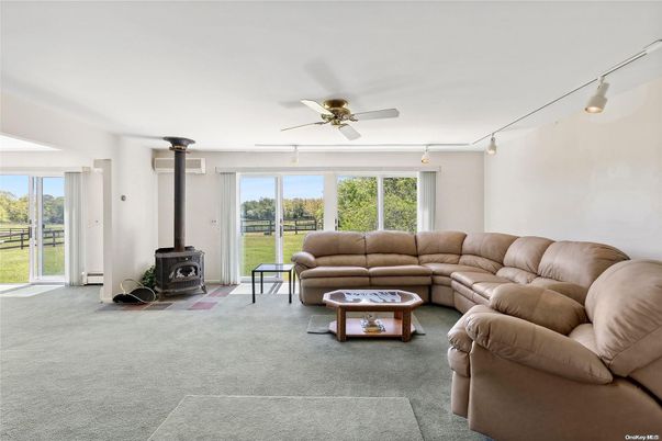 Fireplace, Interior, Living room