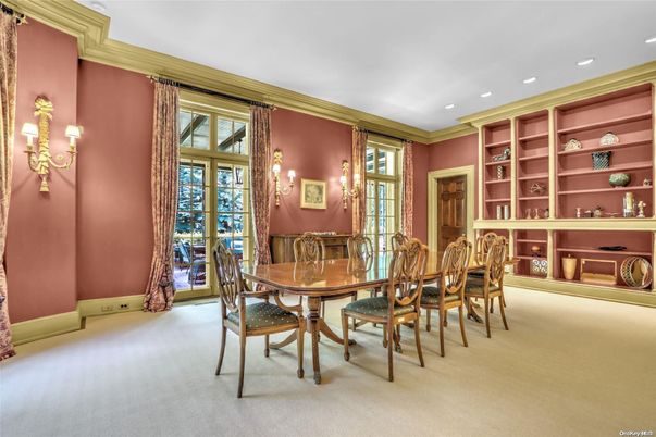 Dining room, Interior, Recessed Lighting
