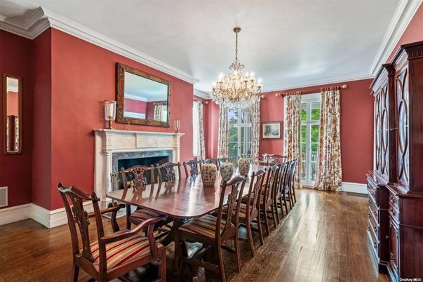 Chandelier, Dining room, Fireplace, Interior, Wood Texture Flooring