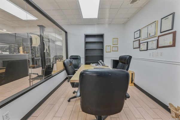 Home Office, Interior, Recessed Lighting, Wood Texture Flooring