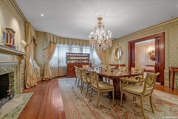 Chandelier, Dining room, Fireplace, Interior, Recessed Lighting, Wood Texture Flooring
