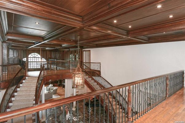 Interior, Recessed Lighting, Wooden Beams, Wooden Ceilings, Wood Texture Flooring