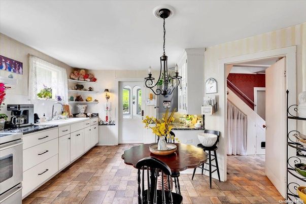 Chandelier, Interior, Kitchen, Pendant Lights, Stainless Steel Appliances