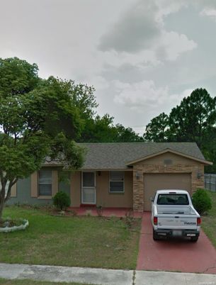 Attached, Exterior, Facade, Ranch