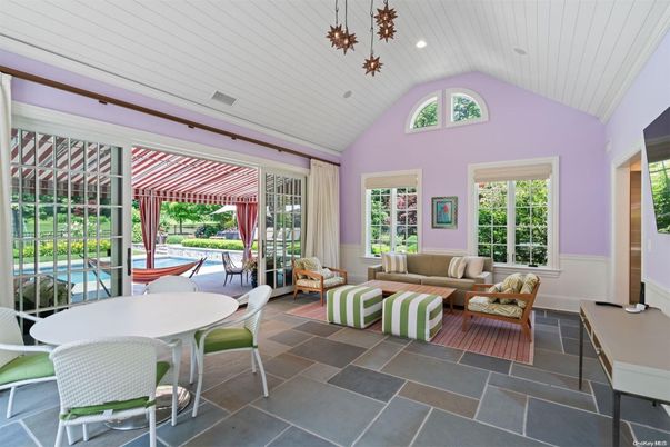 Dining room, Interior, Living room, Recessed Lighting