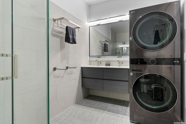 Bathroom, Glass Shower, Interior, Washer