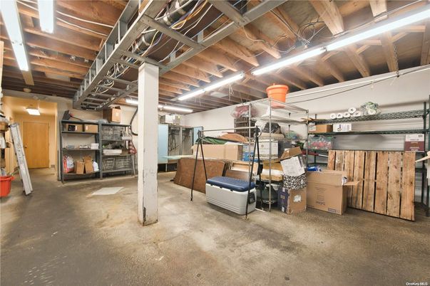 Interior, Wooden Beams