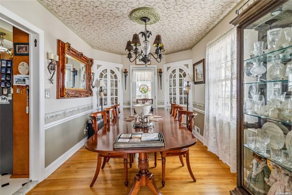Chandelier, Dining room, Interior, Wood Texture Flooring