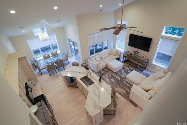 Dining room, Interior, Living room, Pendant Lights, Recessed Lighting, Wood Texture Flooring